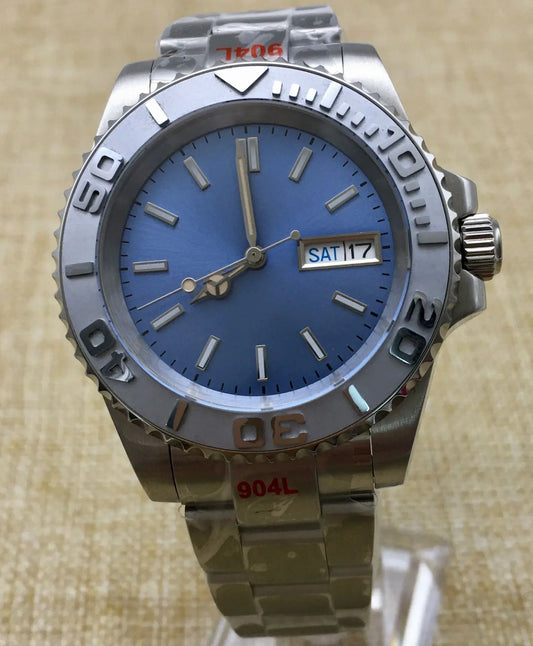 Reloj Automático 41mm – Movimiento NH36, Esfera Azul, Cristal de Zafiro, Bisel Cerámico, Fondo Transparente
