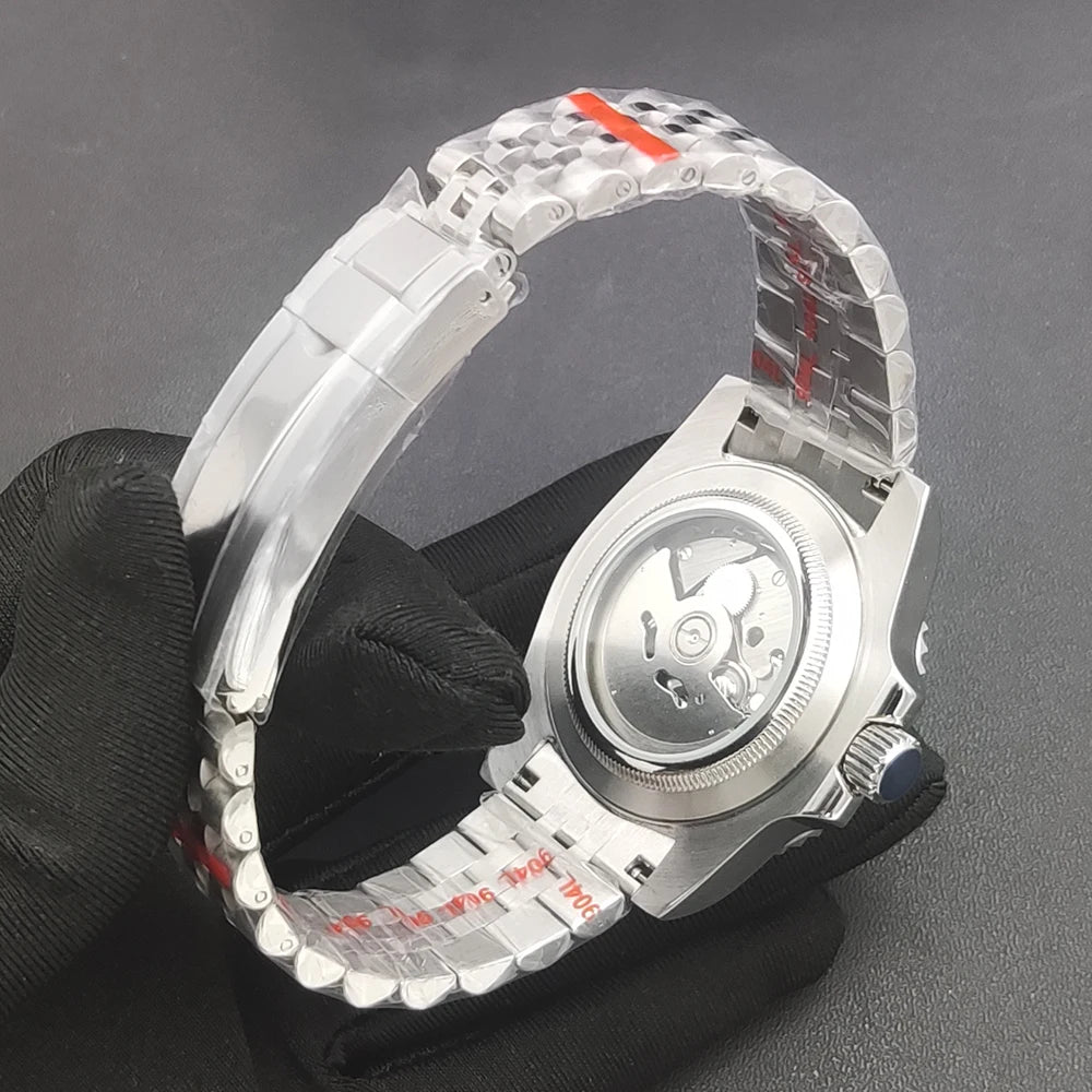 Reloj Automático 40mm NH35 – Esfera Degradada Negro-Rojo, Cristal de Zafiro, Acero Inoxidable